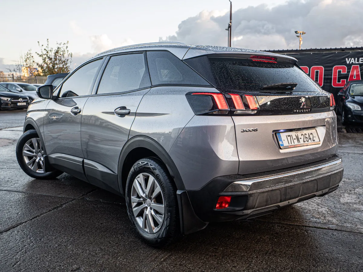2017 Peugeot 3008 1.6d Auto/Irish car/1yr warranty - Image 3