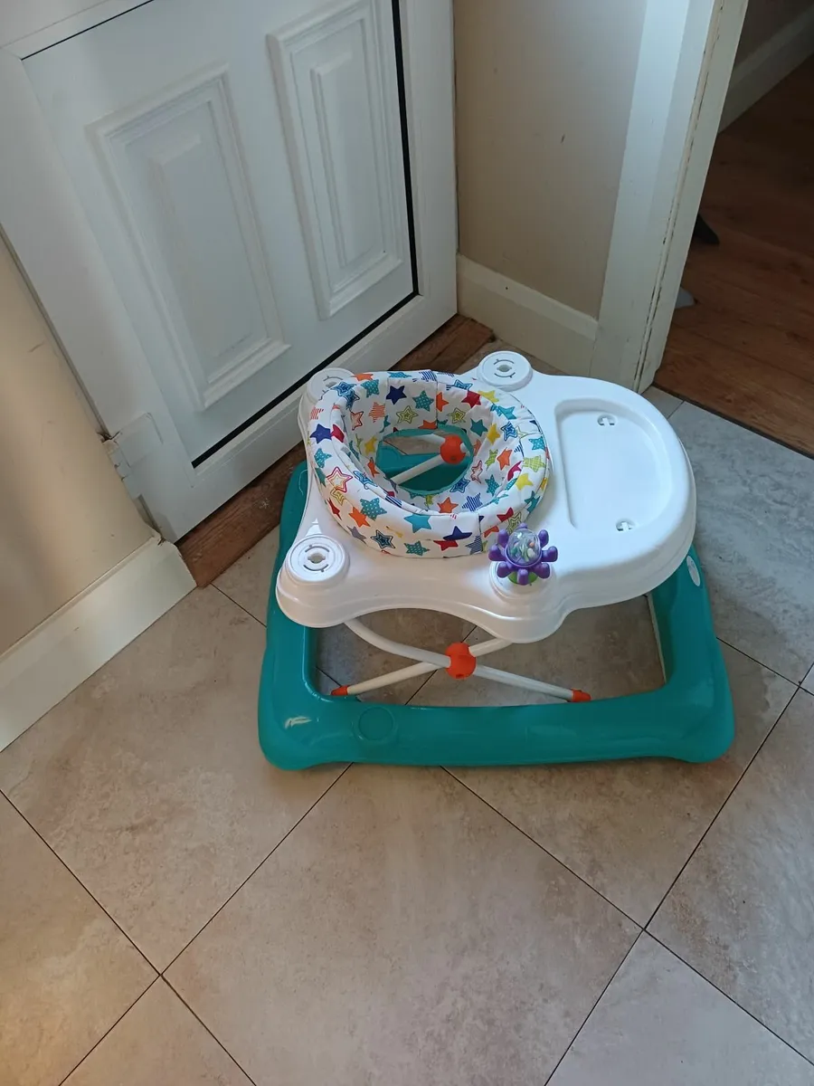 Baby walker - Image 2