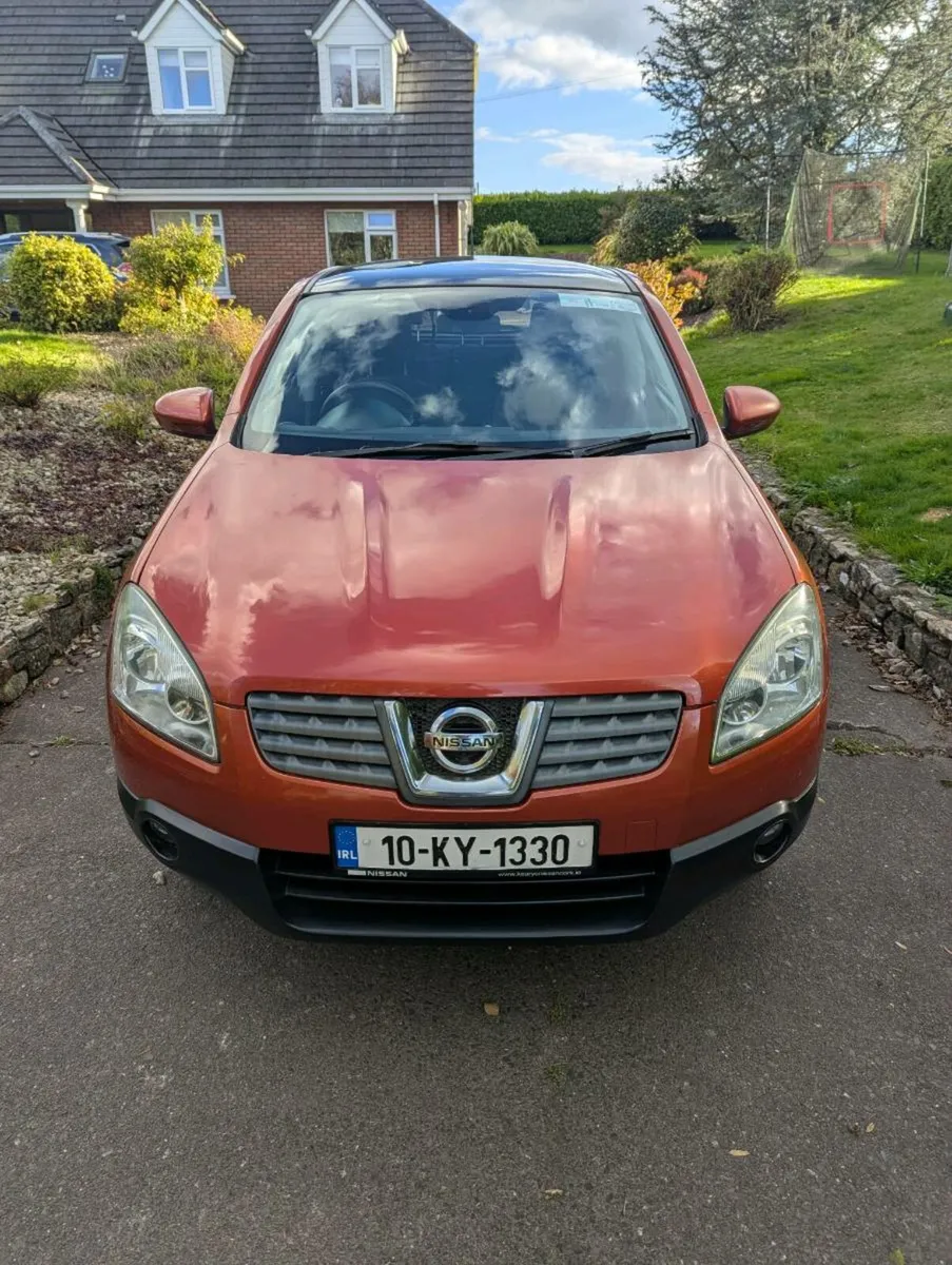 2010 Nissan Qashqai SVE Panoramic - Image 2