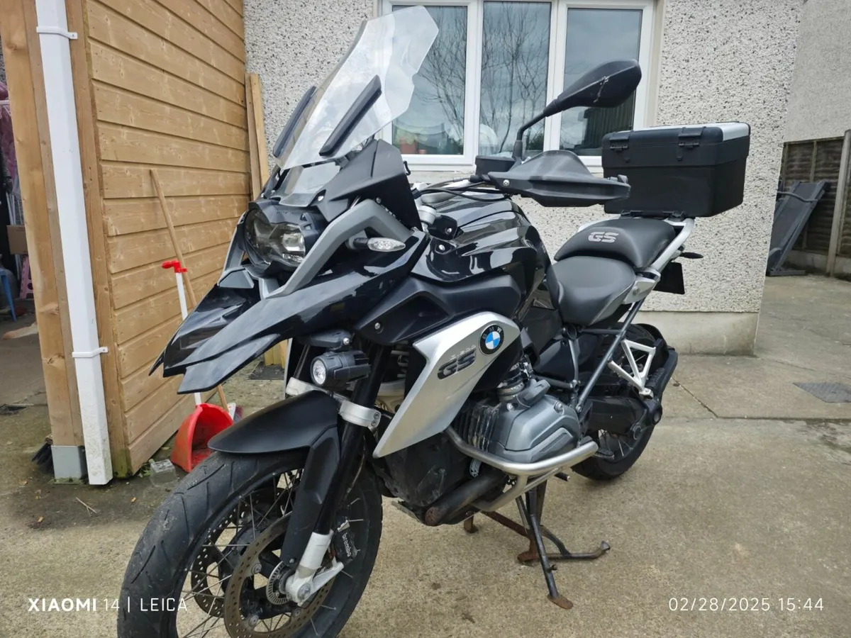 BMW R 1200 GS 2016 (Triple black) - Image 4