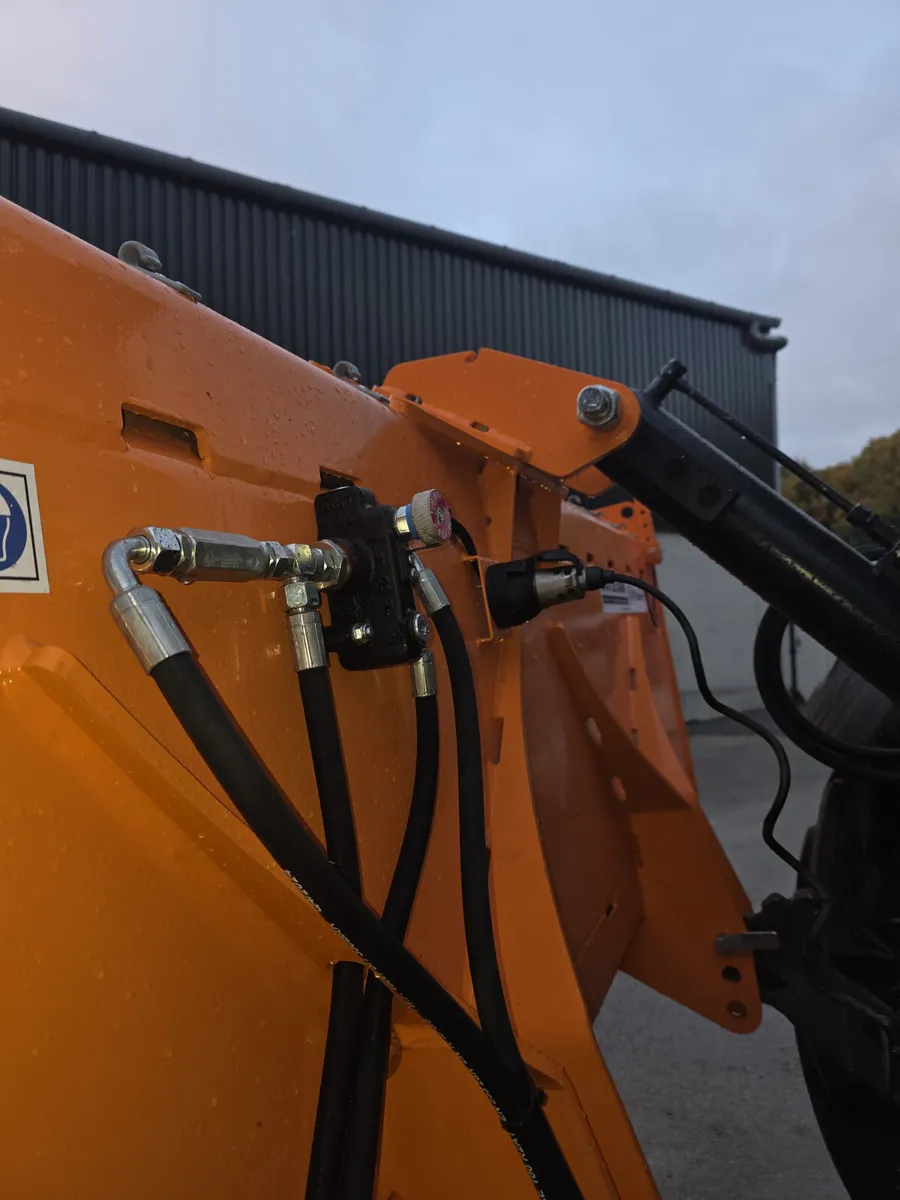 Castleagri Snow plough and Sand Master - Image 3