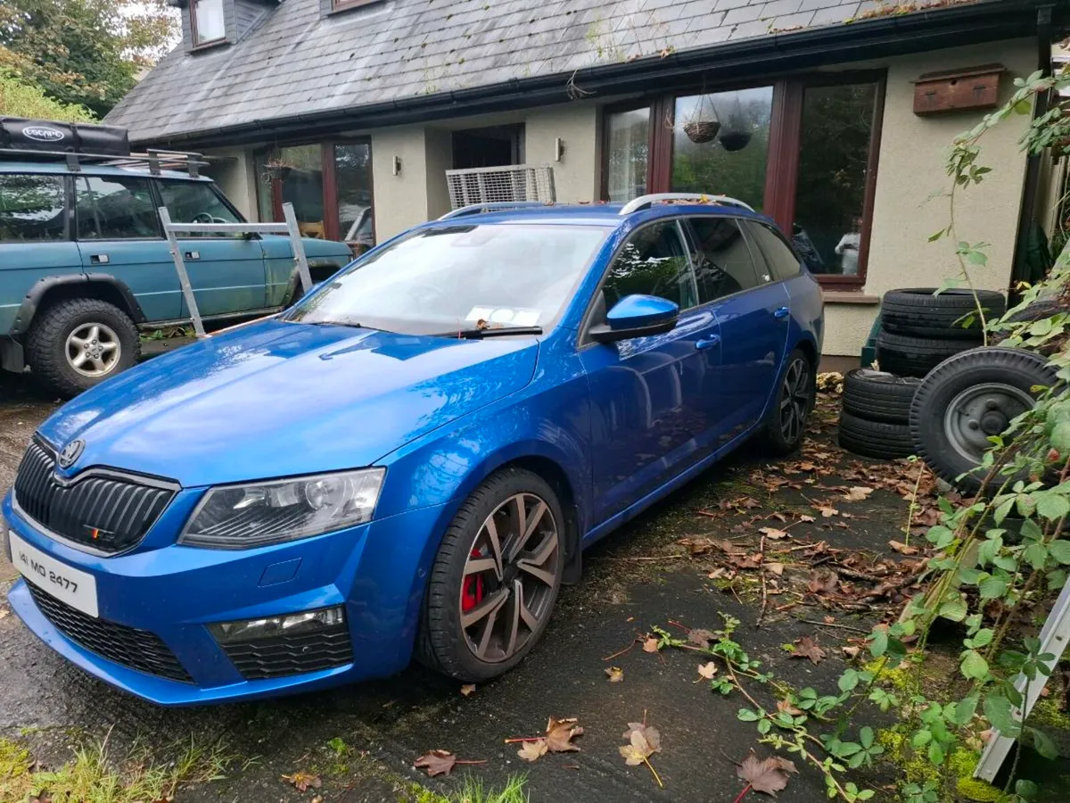 SKODA OCTAVIA VRS - Image 2