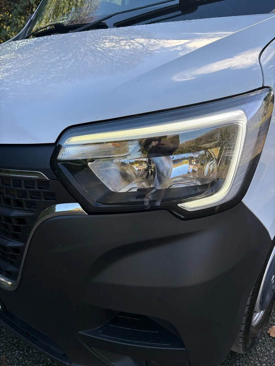 RENAULT MASTER NEW MODEL - Image 1