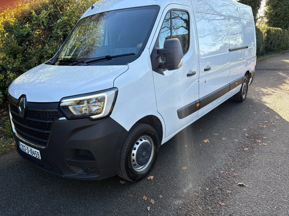 RENAULT MASTER NEW MODEL - Image 3
