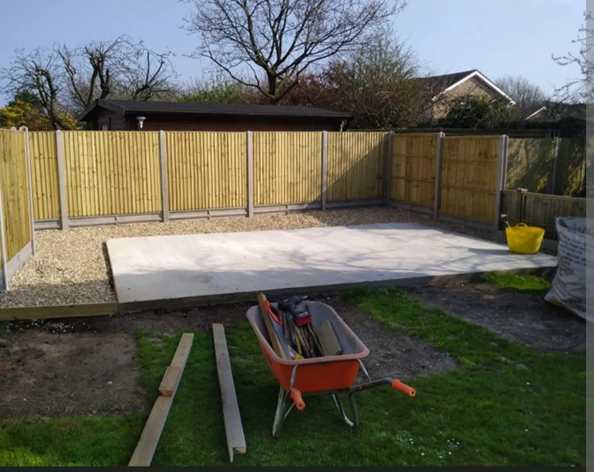 Groundswork, log cabin bases - Image 1