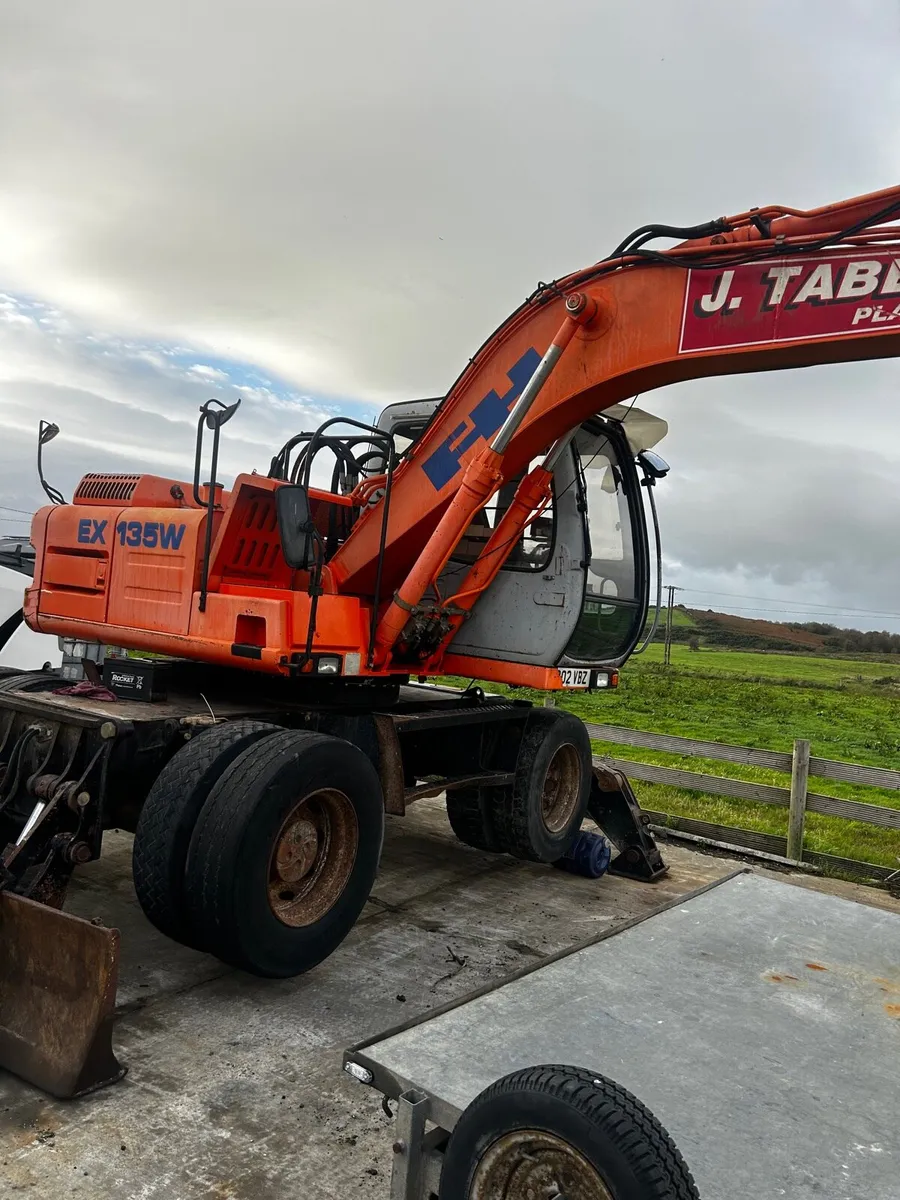 Hitachi ex135 - Image 2