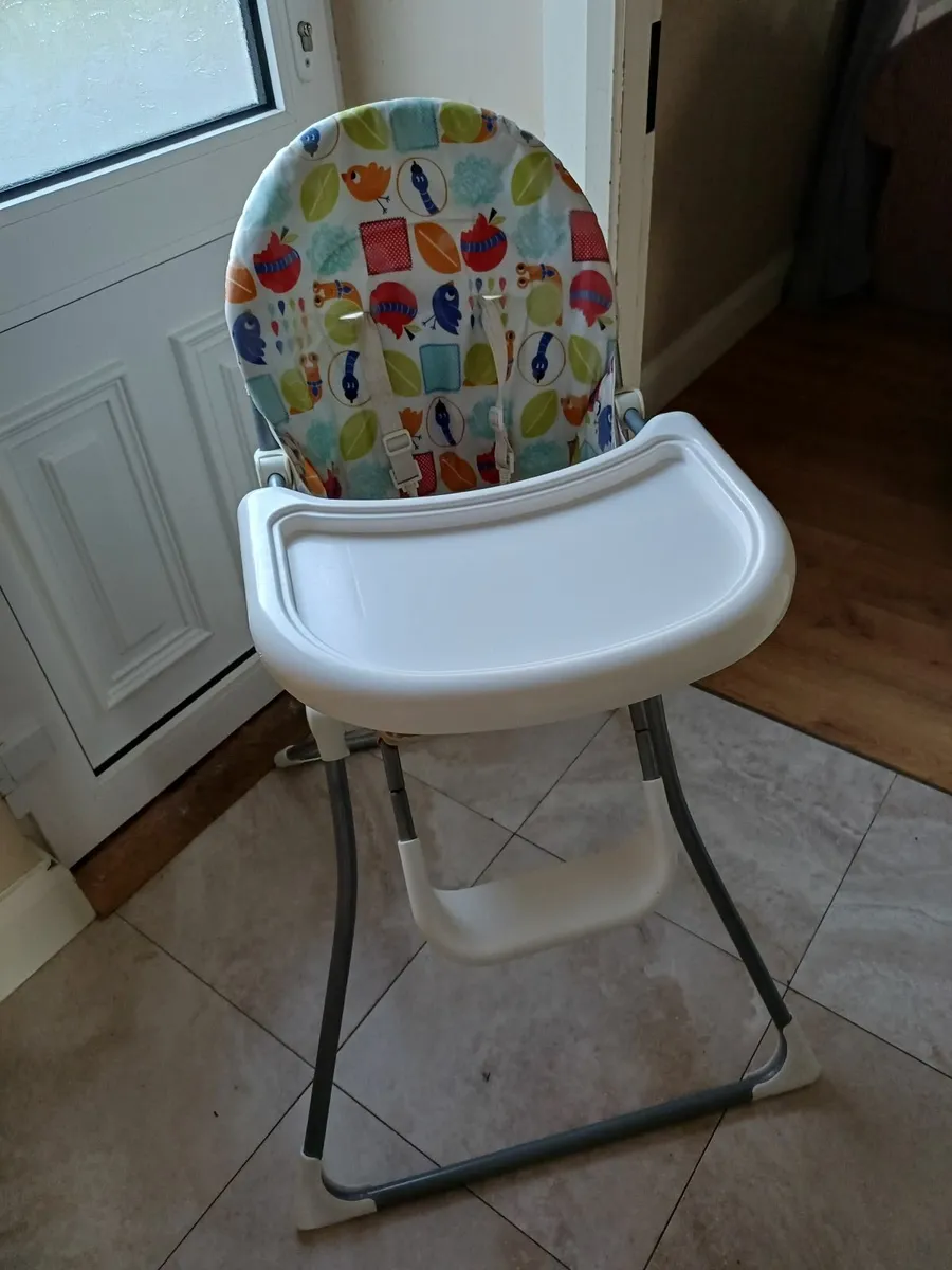 Baby high Chair and babylow chair - Image 1