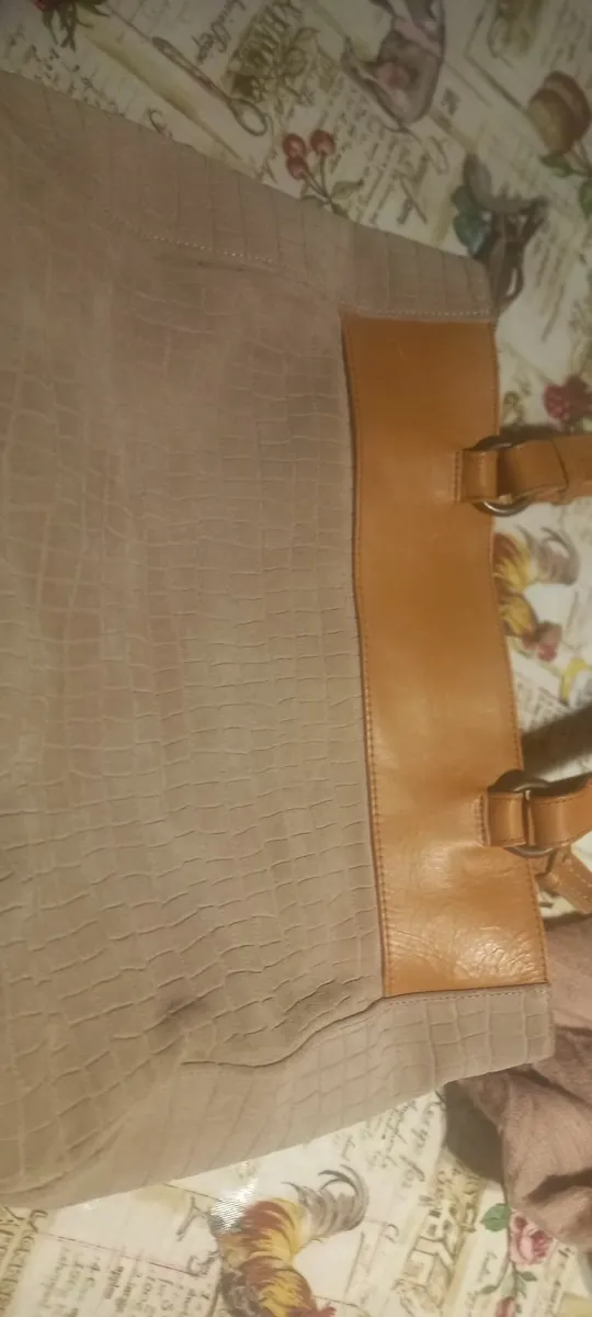 Ladies handbag - Image 2