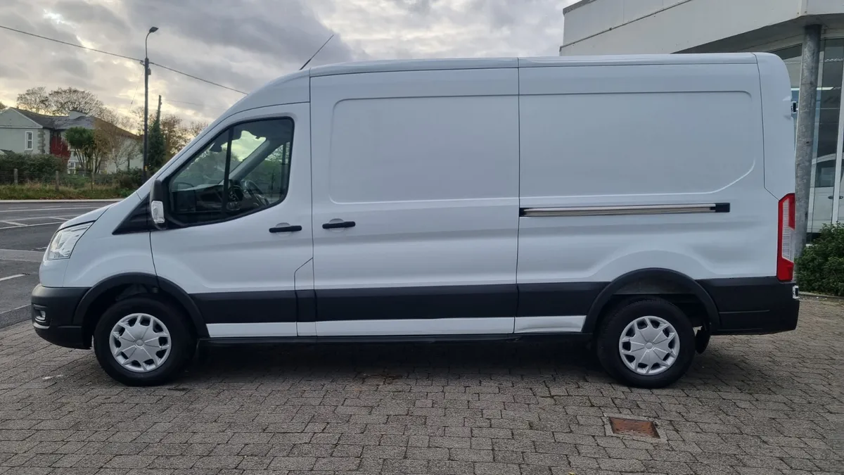 202 TRANSIT L3 H2 TREND RWD FORD HISTORY - Image 4