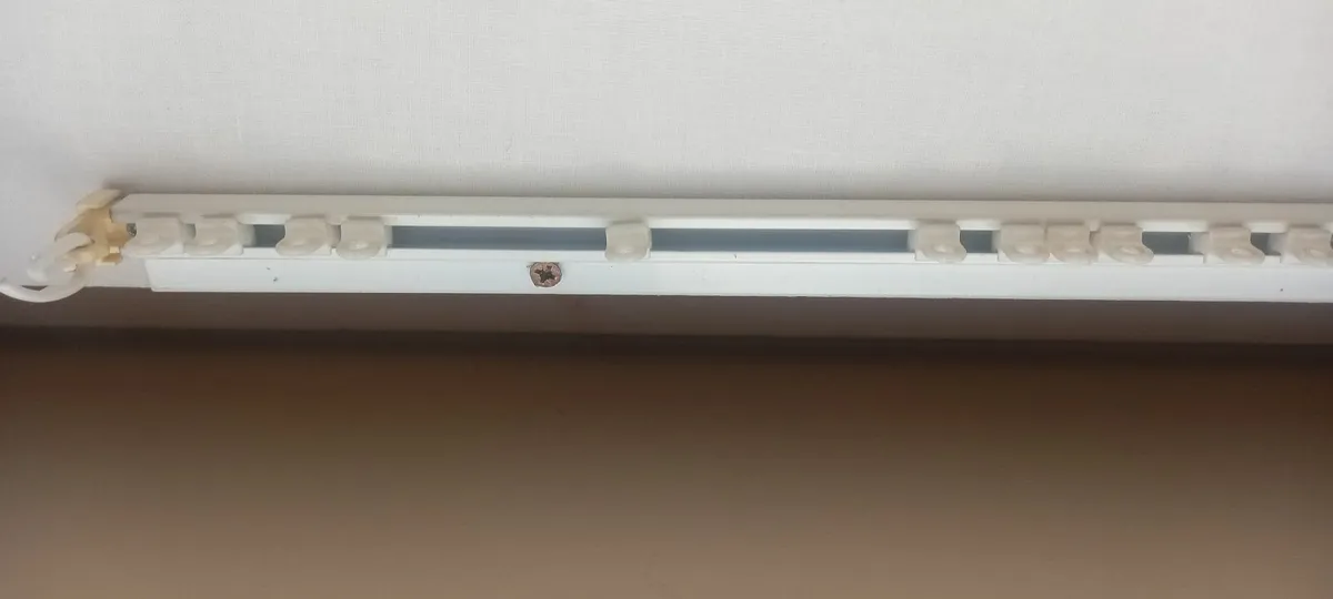 Curtain pelmet - Image 3