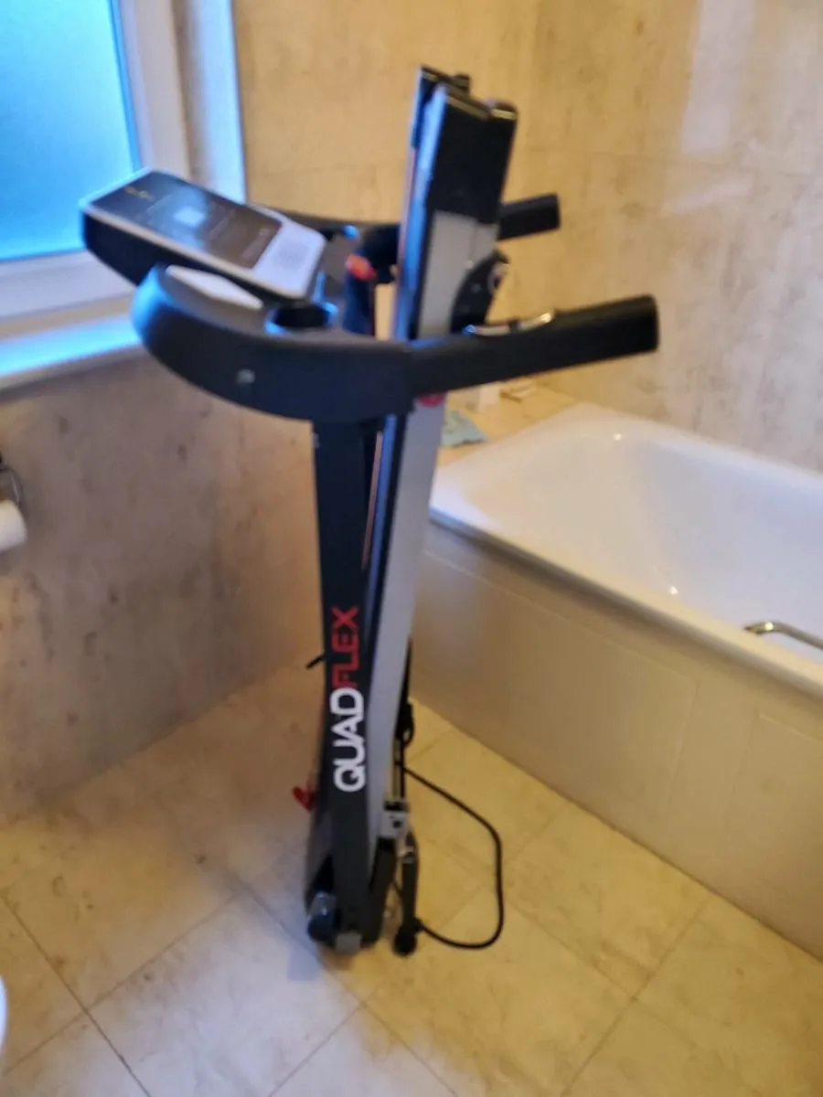 Treadmill - Image 2