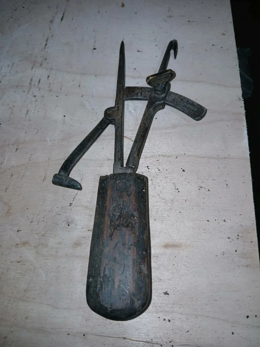 Leather workers tool - Image 1