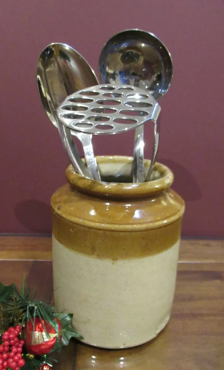 antique flagon jar kitchen vintage pub pot cottage - Image 1