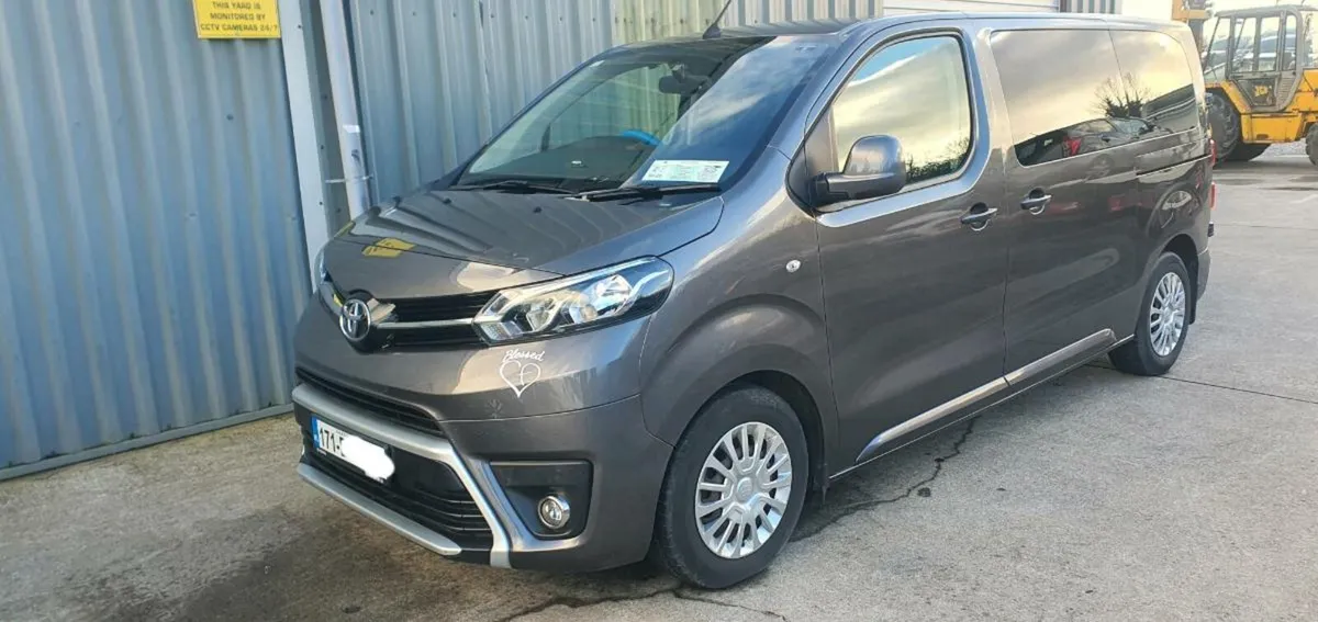171 TOYOTA PROACE VERSO SHUTTLE - Image 1
