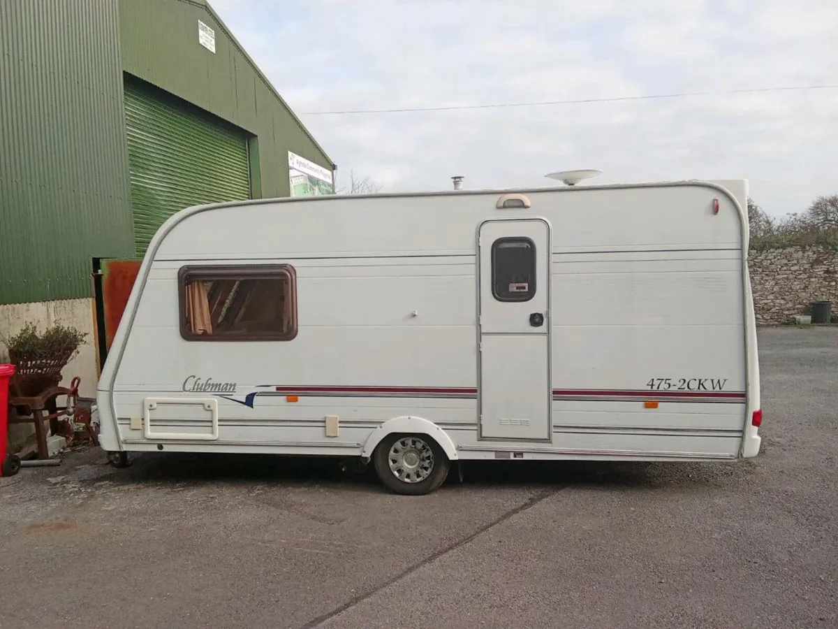 2 BERTH LUNAR PLUS AWNING - Image 3