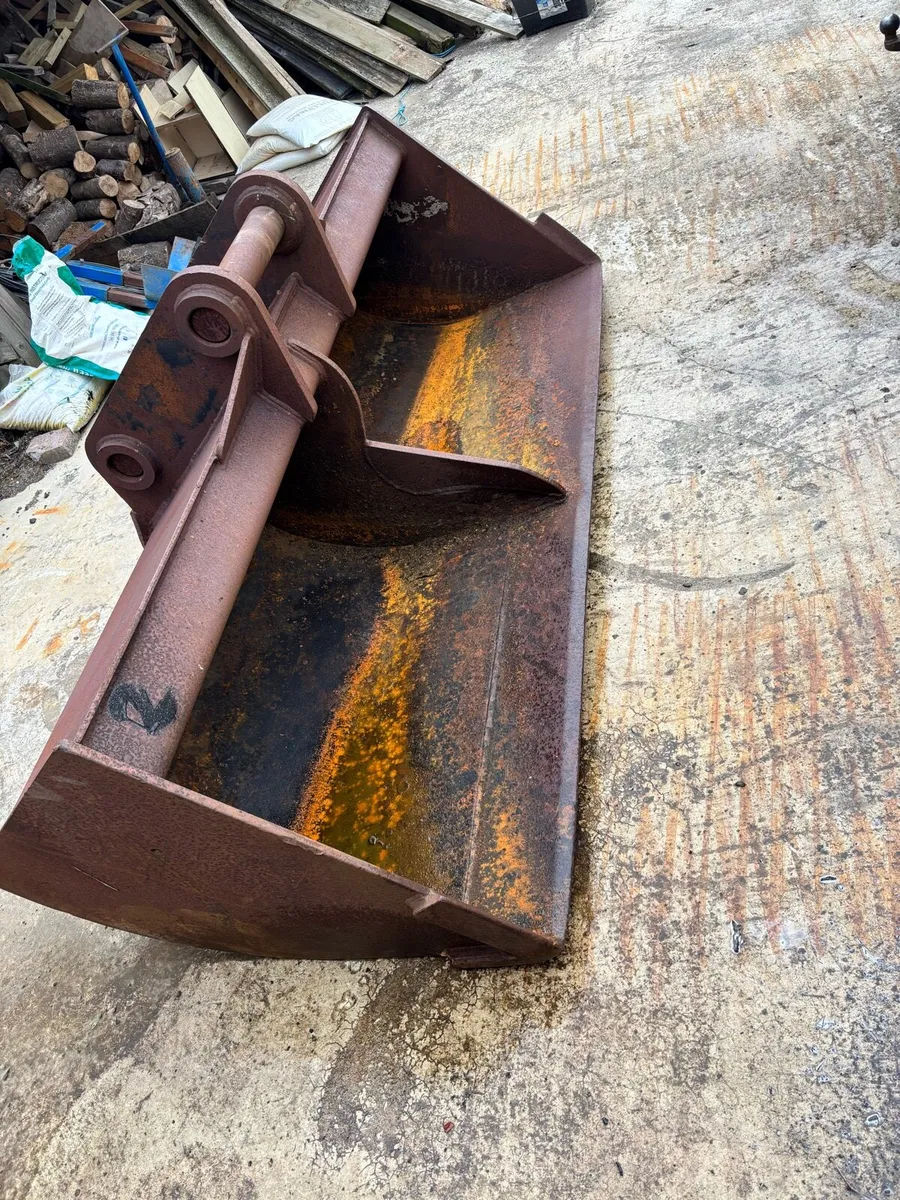 7 foot Scott sheugh/grading bucket 80mm pins - Image 1