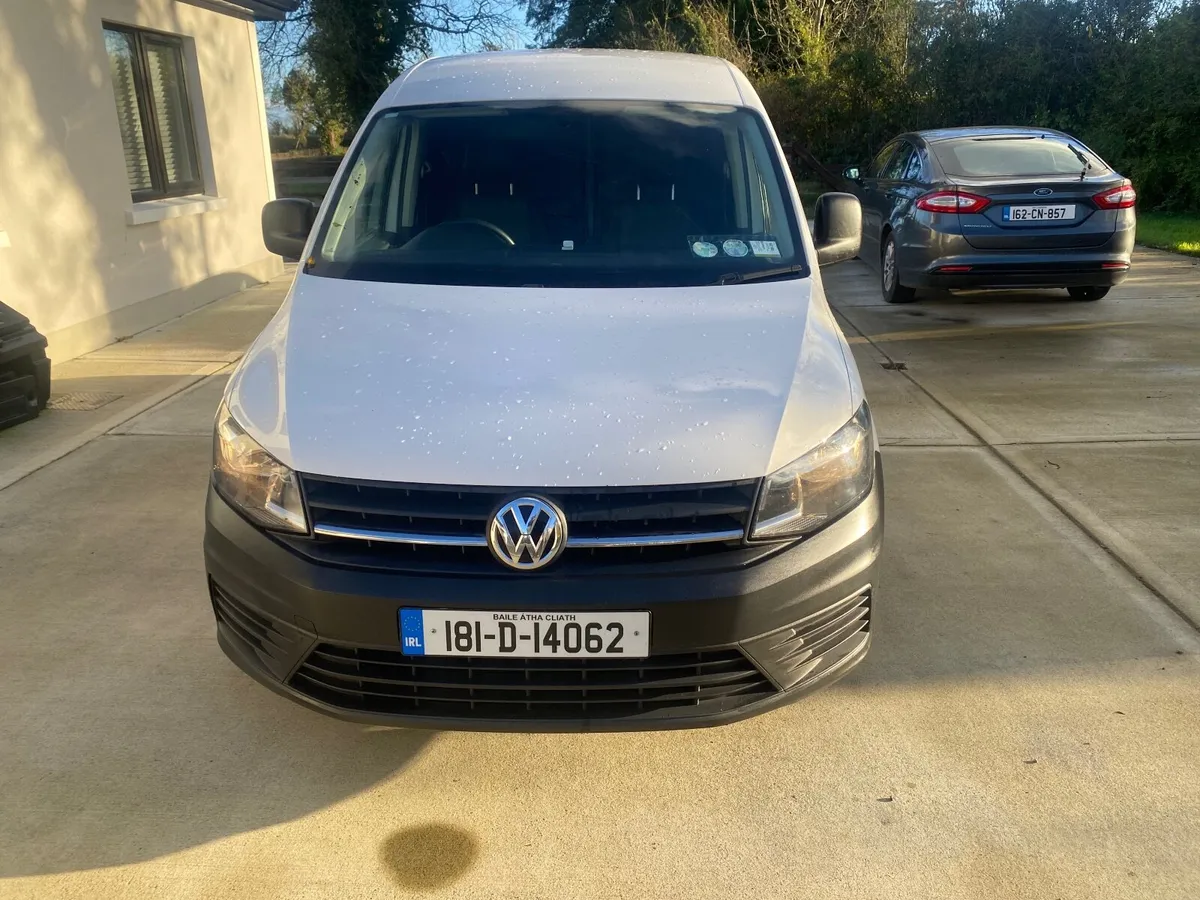 🚙…Volkswagen Caddy 2018 2.0 TDI - Image 1