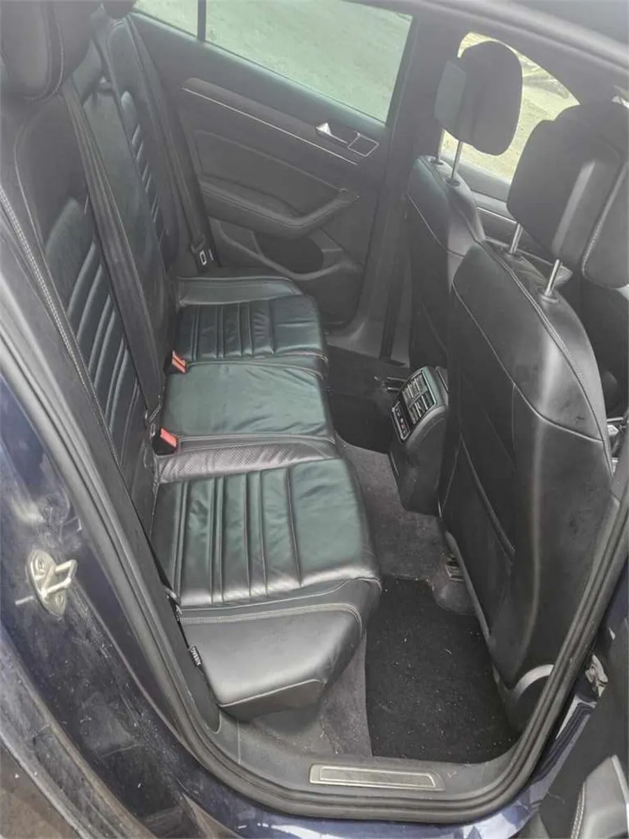 2015 volkswagen passat 2.0 rline  190bhp - Image 3