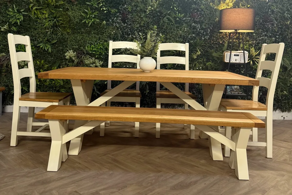 oak kitchen table, 4 chairs & bench - Image 3