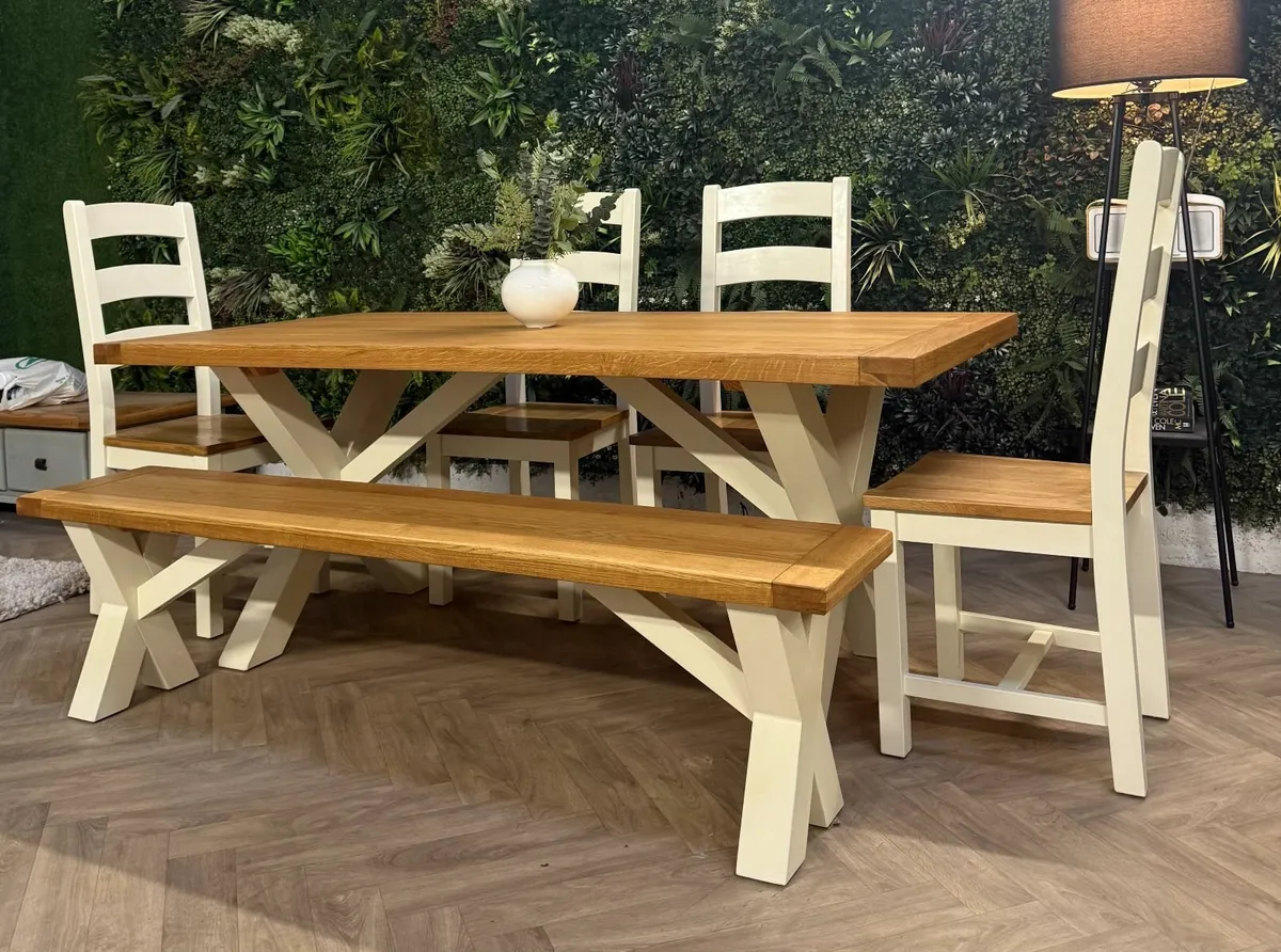 oak kitchen table, 4 chairs & bench - Image 4