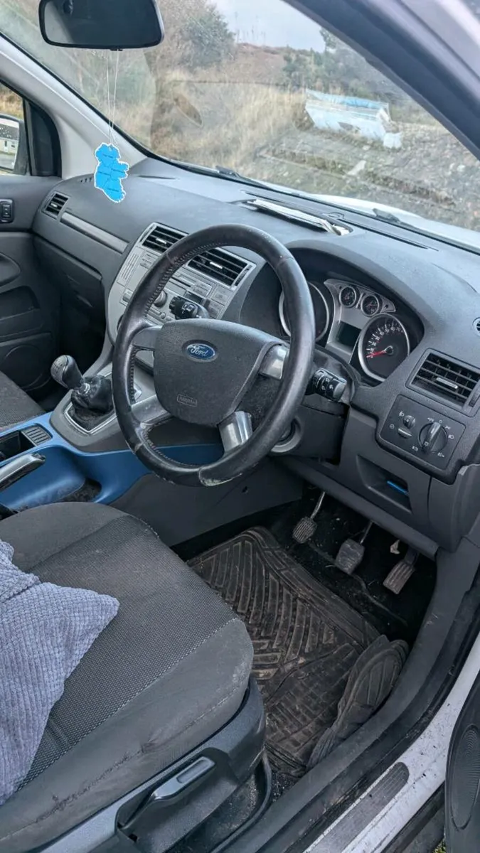 Ford kuga  2.0tdci 4 wheel drive - Image 3