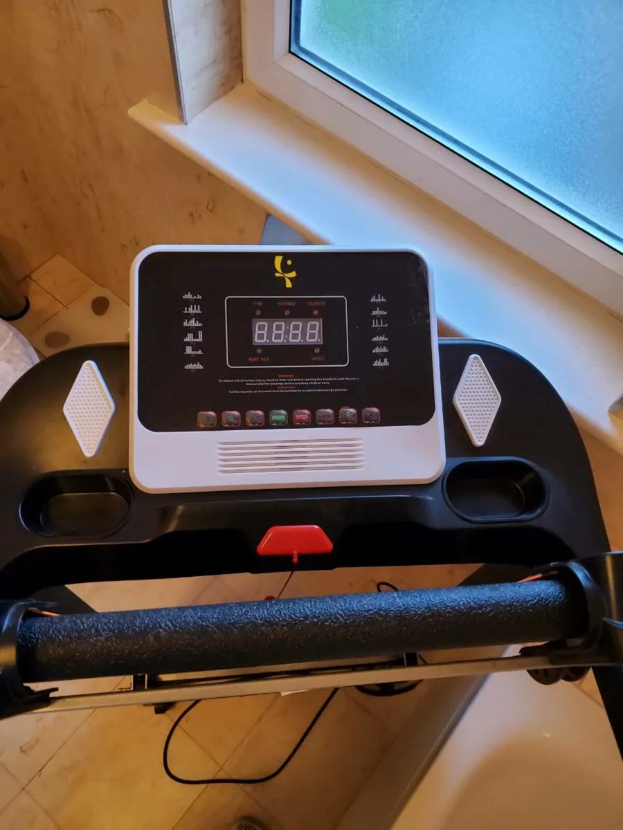 Treadmill - Image 1