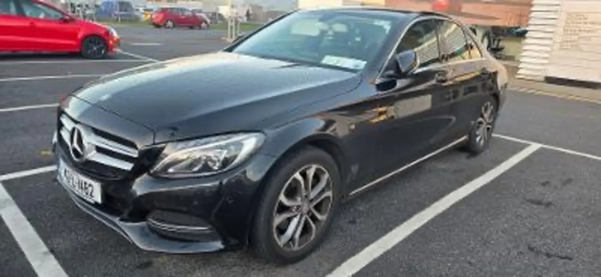 Mercedes Benz c200 2014 - Image 3