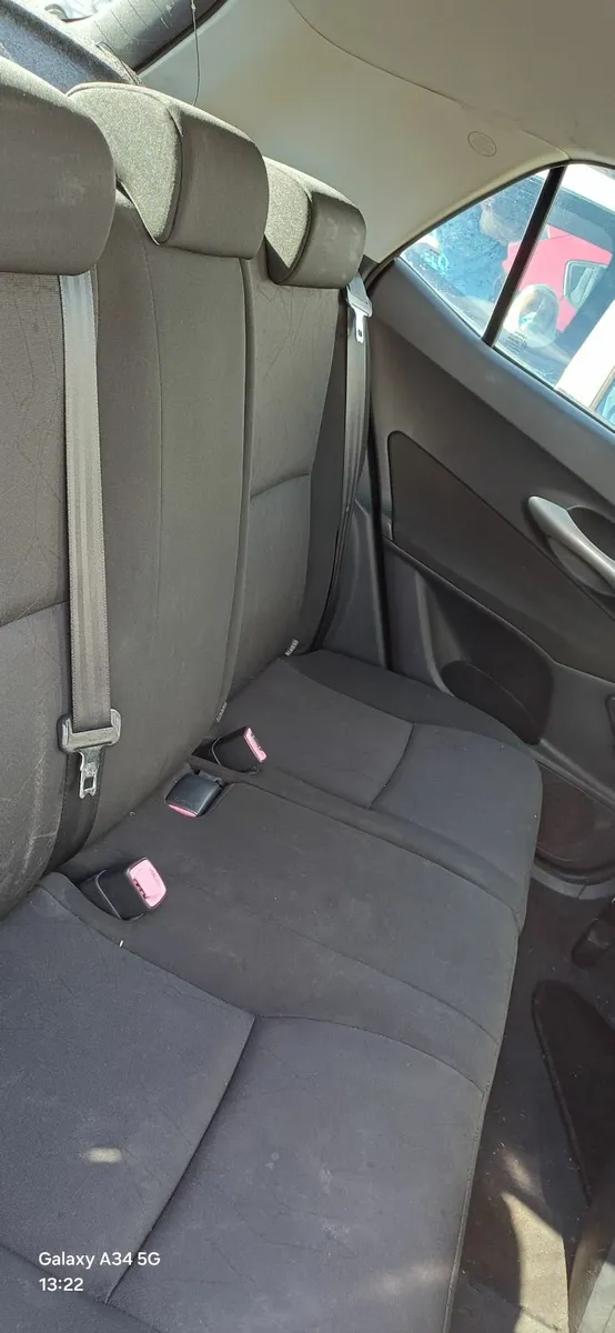 Toyota Auris 2007 - Image 4