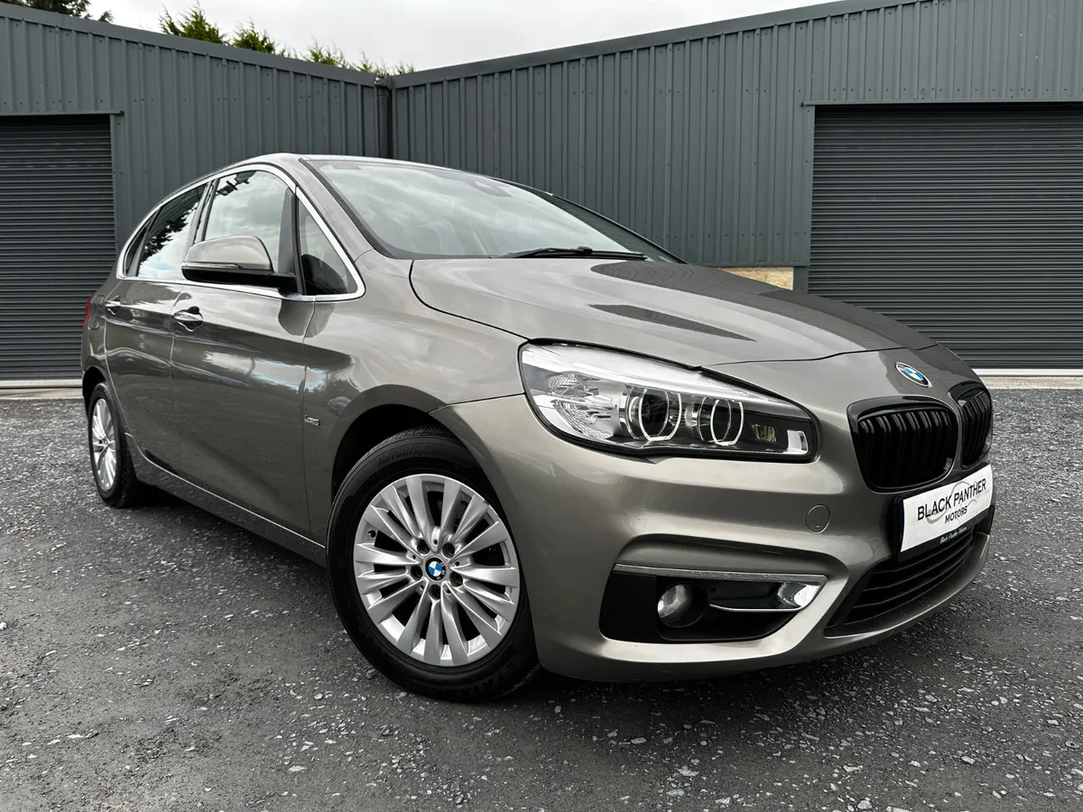BMW 218i 161’ Luxury AUTOMATIC/LOW MILEAGE - Image 1