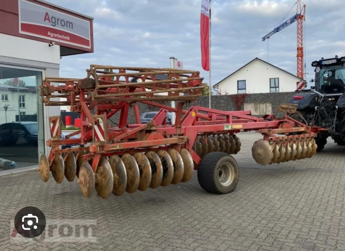 *Wanted* Knoche disc harrow parts/ power box