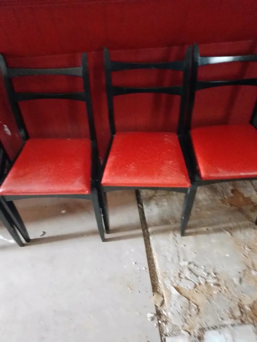 Furniture free to go - Image 2