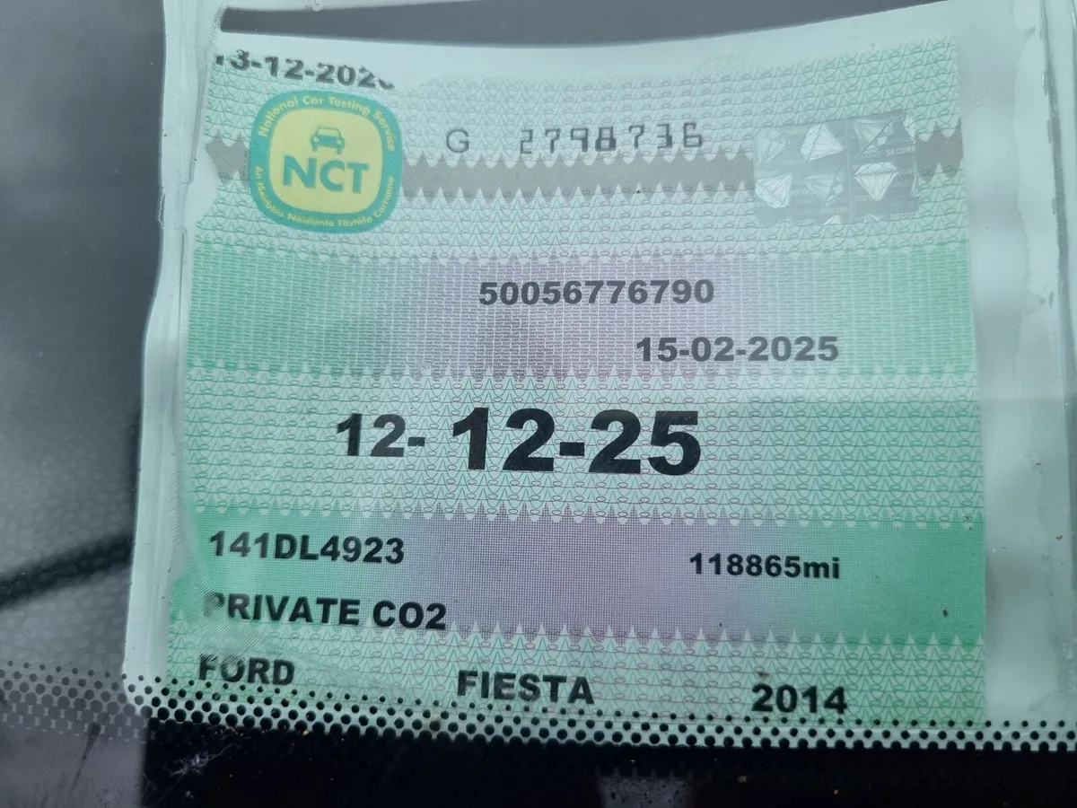 Ford Fiesta 2014 - Image 2