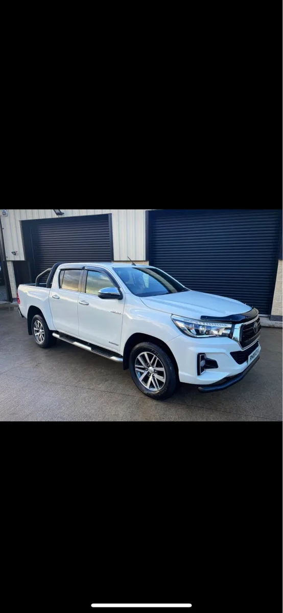 Toyota Hilux - Image 3