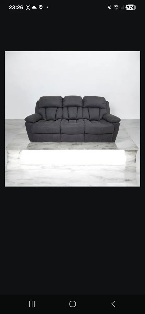 Brand new Benson recliner couch reduced