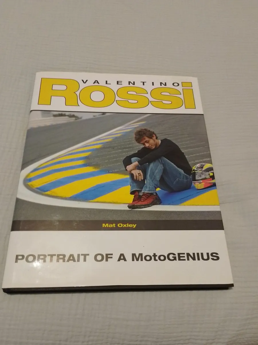 Valentino Rossi books. - Image 2