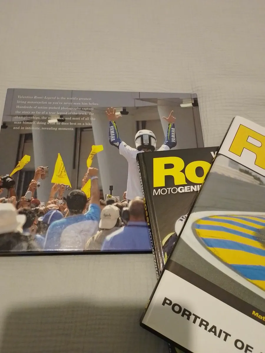 Valentino Rossi books. - Image 4