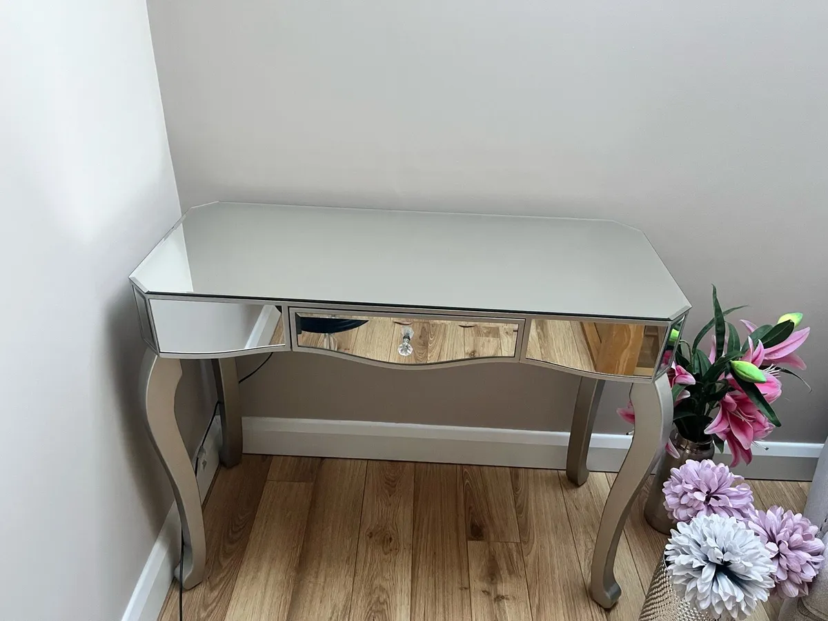 Mirror console table - Image 3