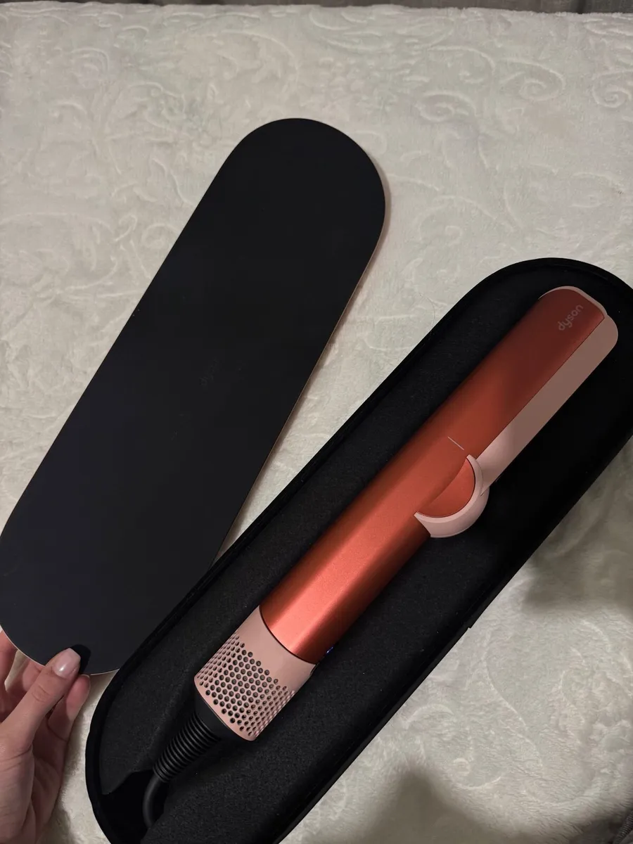 Dyson AirStrait Strawberry - Image 1