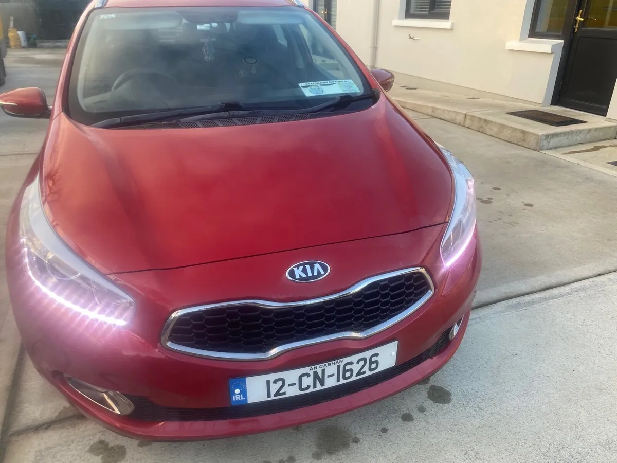 🚗…2012 KIA CEED ESTATE 1.6 CRDI - Image 3