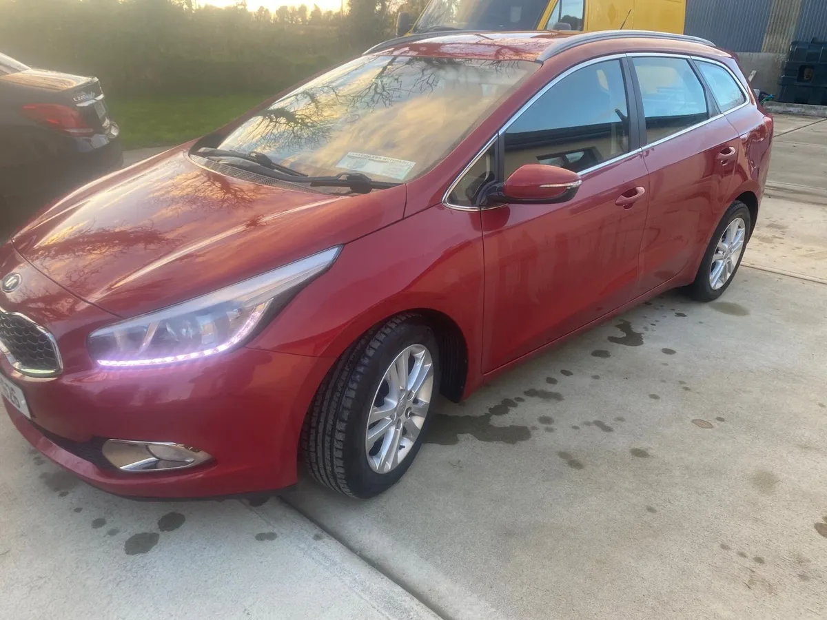 🚗…2012 KIA CEED ESTATE 1.6 CRDI - Image 4