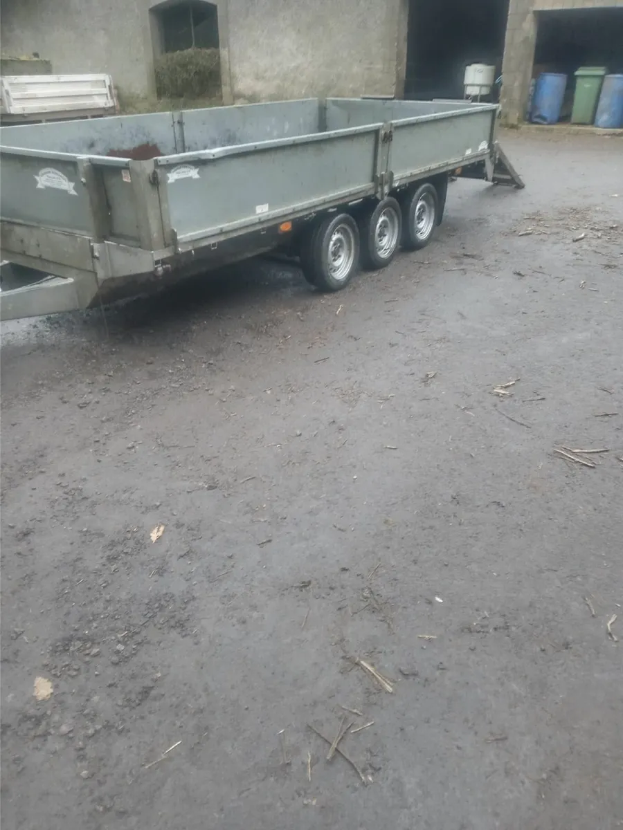 Graham Edwards Trailer - Image 2