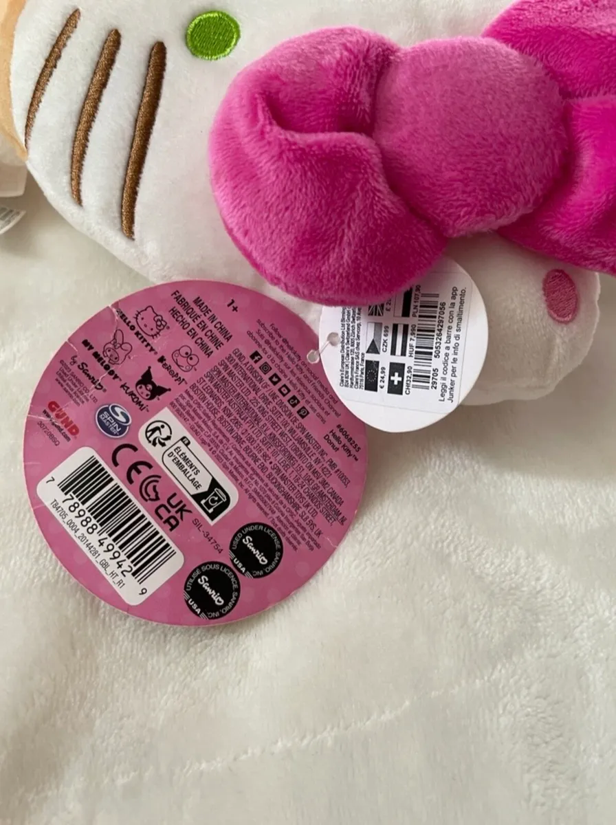 Claire’s Hello Kitty donut plush - Image 2