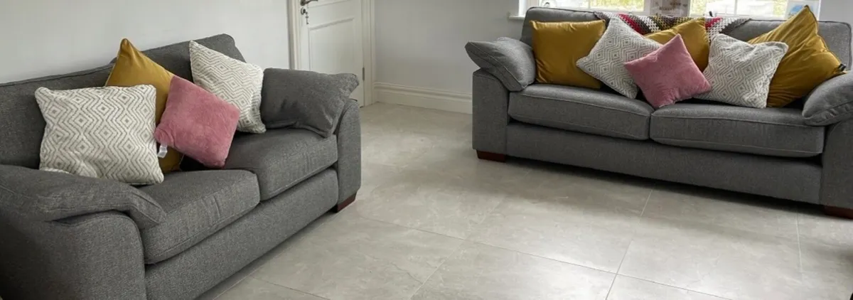 4 and 2 Seater - Image 2