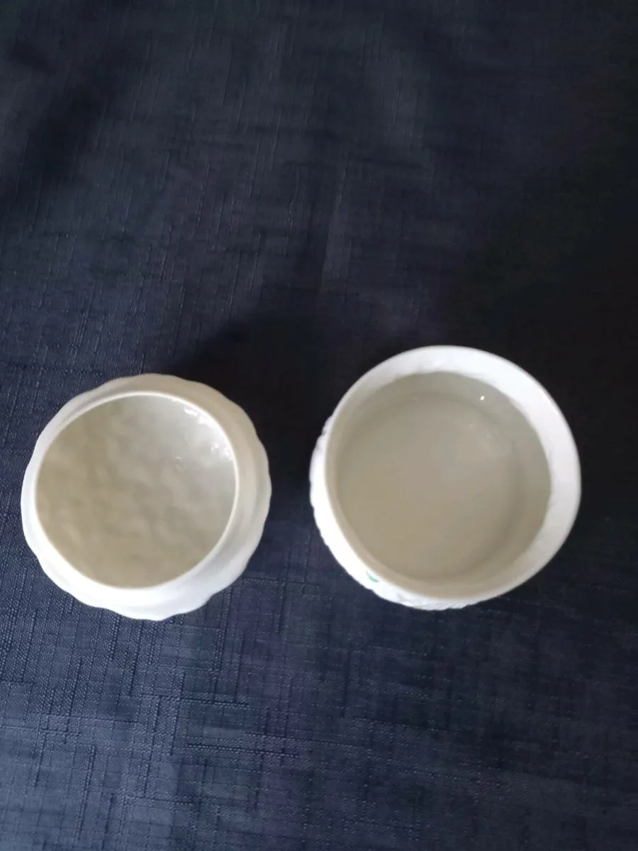 Belleek China Pot With Lid - Image 3