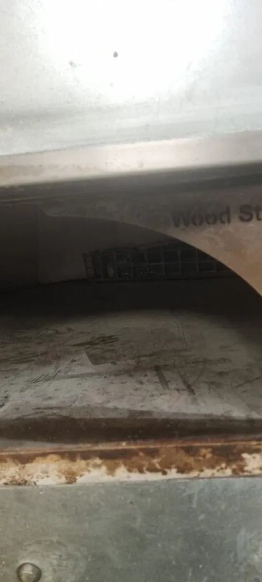 Stone bake pizza oven free to take - Image 2