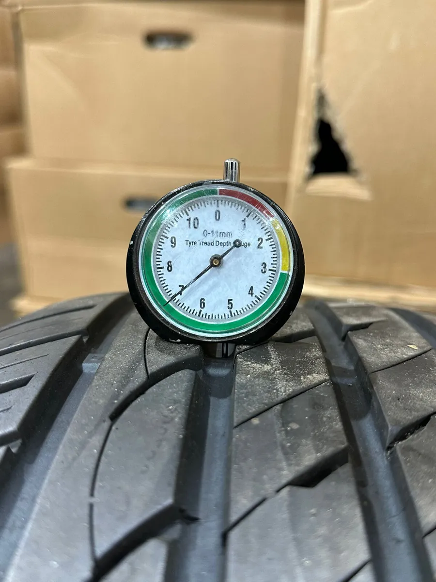 18" Genuine Land Rover Sport L550 Alloy Wheels - Image 3