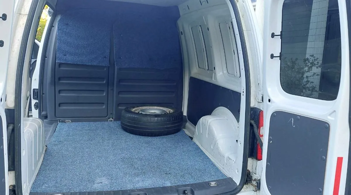 2014 VW Caddy 1.6TDI Only 177km New Test - Image 3