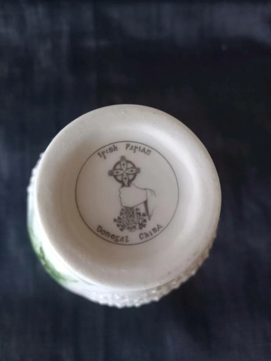 Donegal China Vases - Image 2