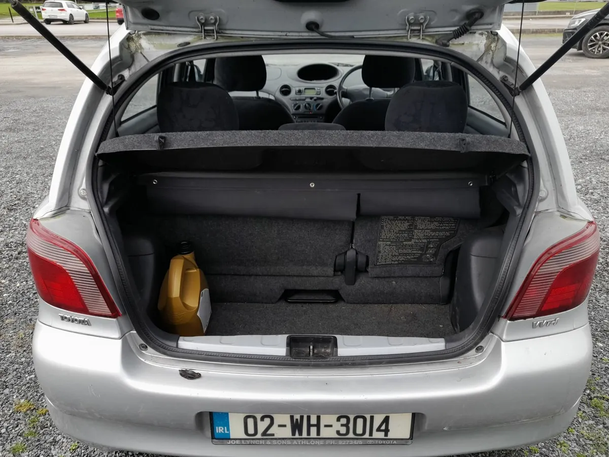 Toyota Yaris 2002 - Image 3