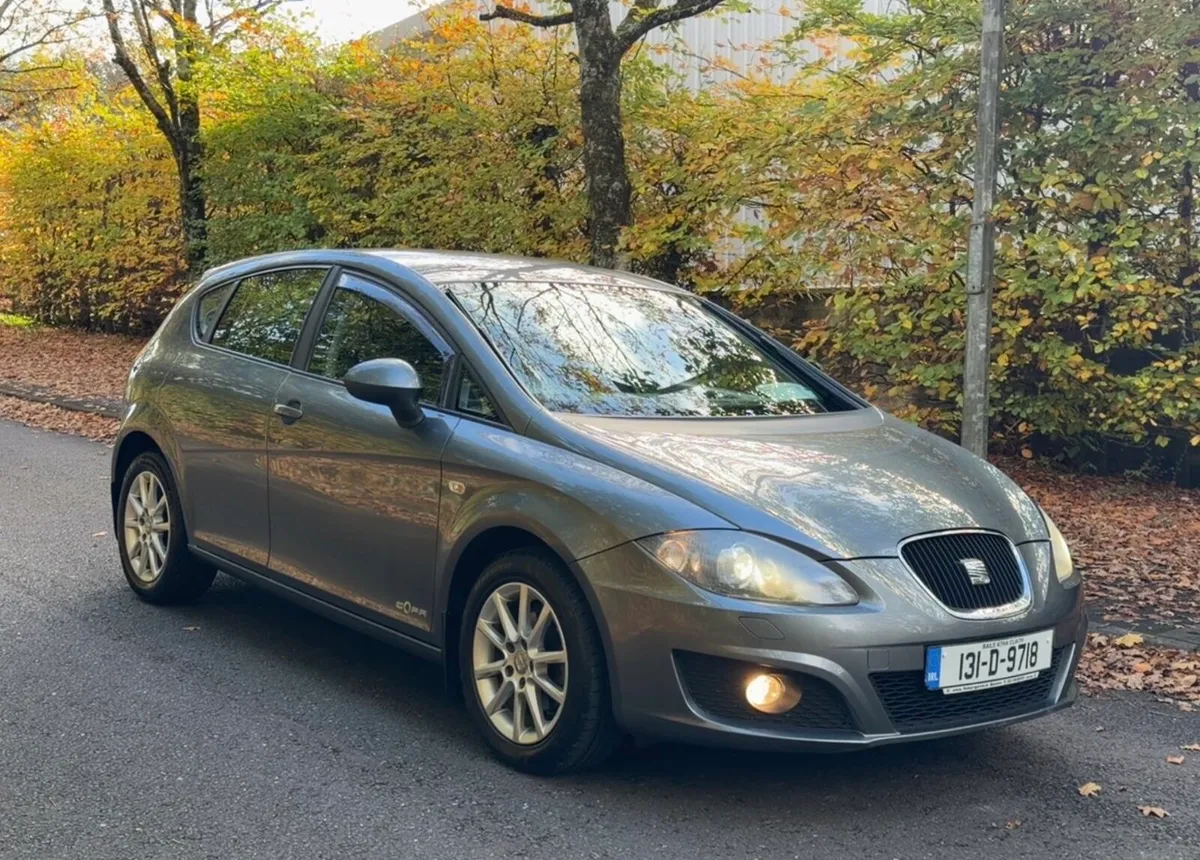 **Immaculate 131 Seat Leon 1,6 TDI taxed & ncted** - Image 4